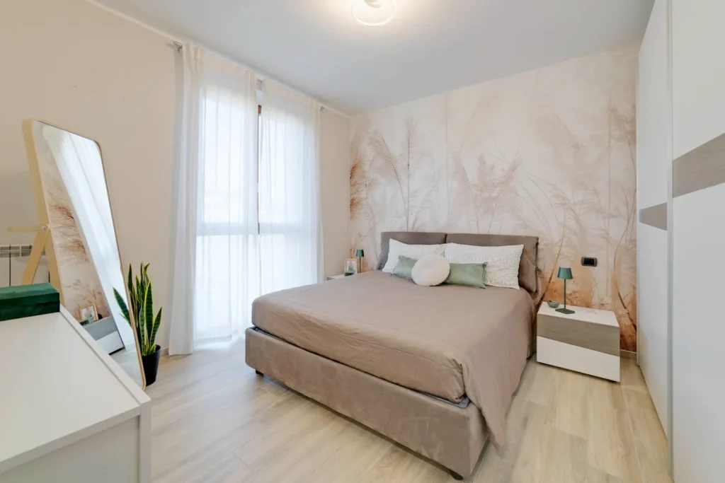 TRILOCALE LUMINOSO IN PICCOLA PALAZZINA — foto 13