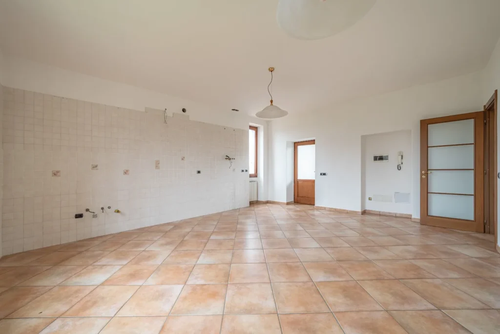4L in Villa con Loggiato, mansarda, giardino e box — foto 14
