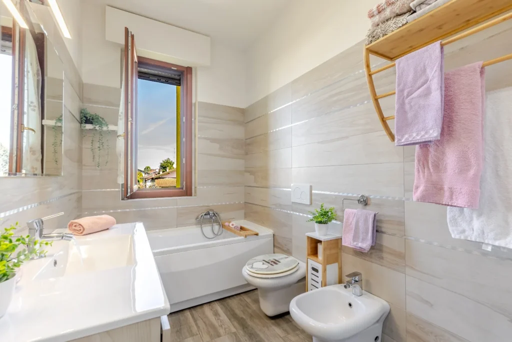 Appartamento ristrutturato con terrazzo e box — foto 31