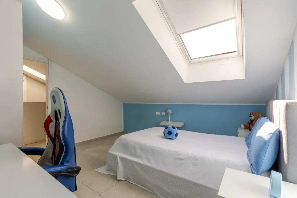 Appartamento ristrutturato con terrazzo e box — foto 37
