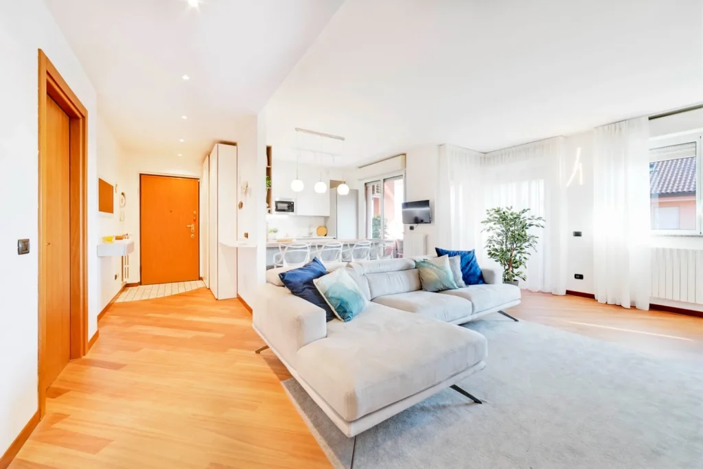 4L Duplex con terrazzino e box doppio — foto 4