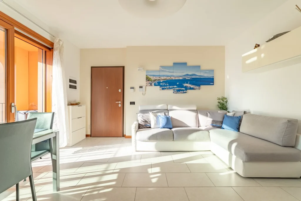 Luminoso trilocale con terrazzino in classe B — foto 7