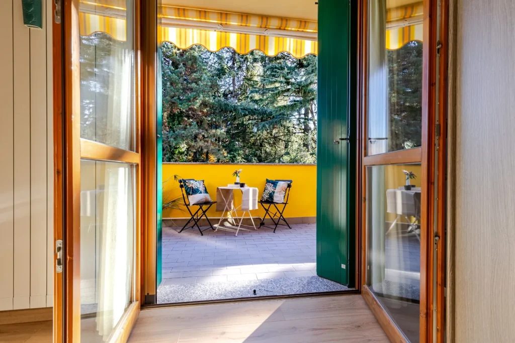 Ampio bilocale con terrazzino — foto 12