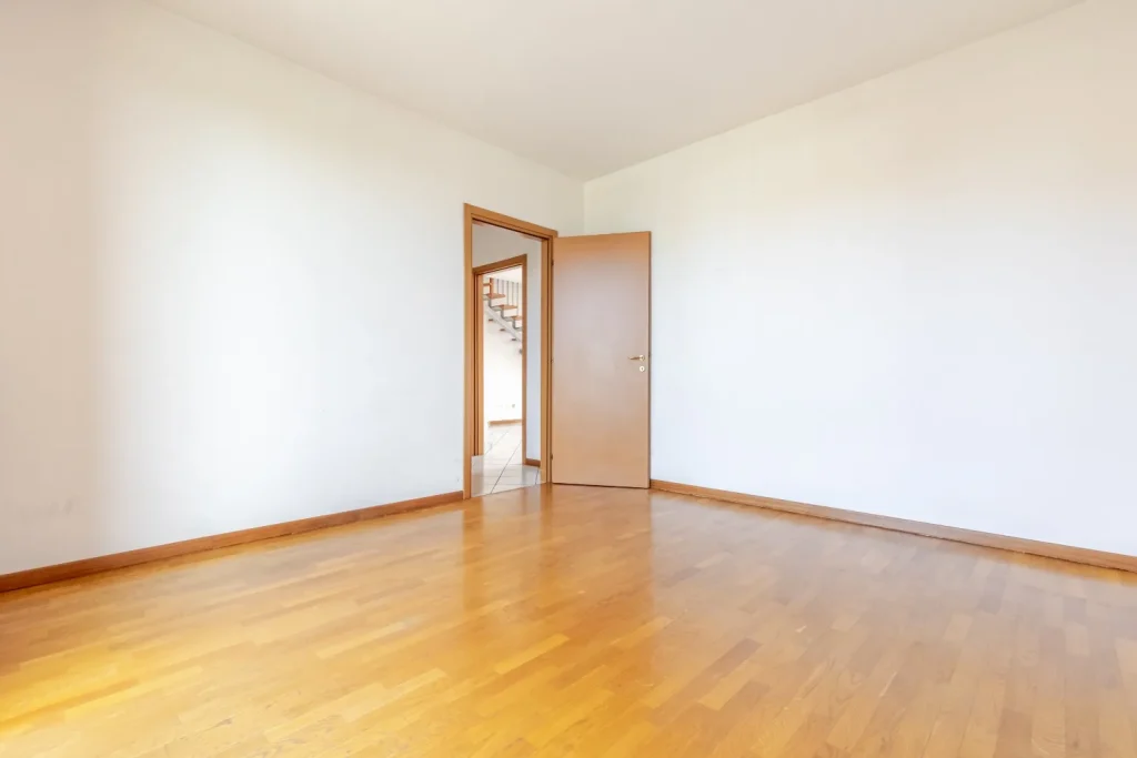 Duplex in classe C con box doppio a Tradate — foto 26