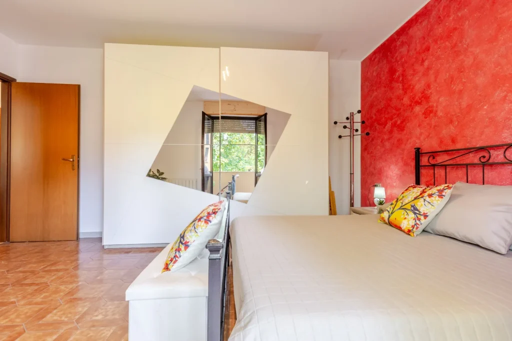 Quadrilocale spazioso con box e balcone a Tradate — foto 22