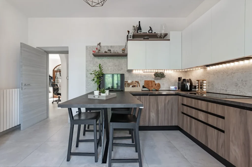 Charme storico e comfort moderno: app.to con giardino — foto 13