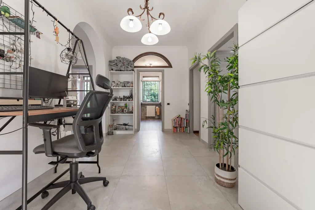 Charme storico e comfort moderno: app.to con giardino — foto 27