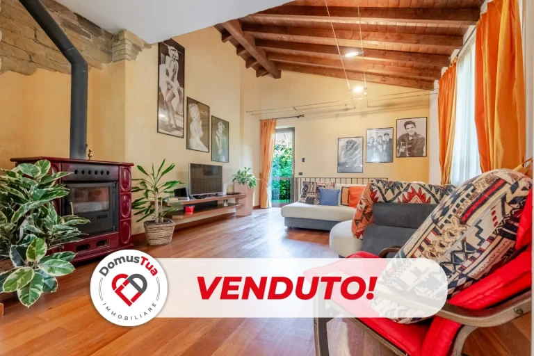 Elegante appartamento con giardino in villa