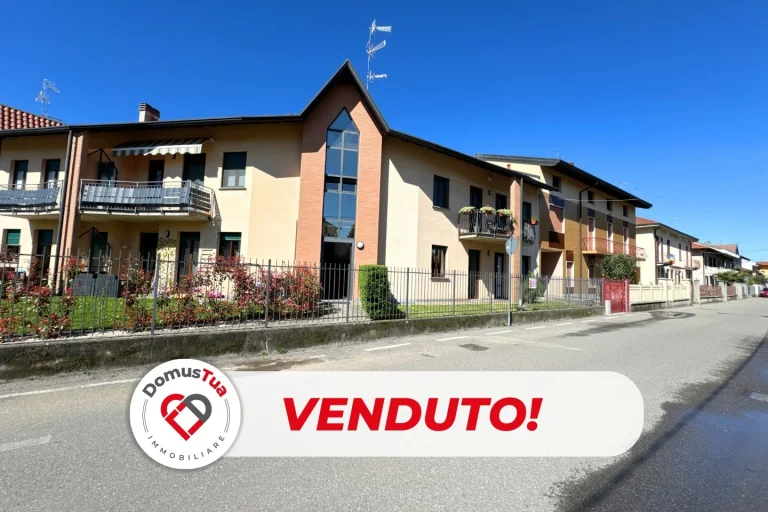 Trilocale con giardino e box doppio