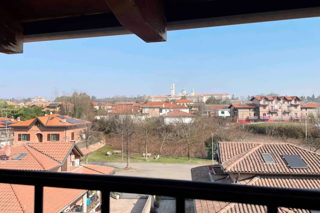 3L con terrazzino e box doppio — foto 24