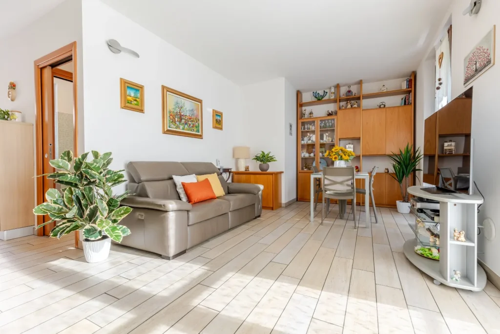 3L in classe A2 con giardino terrazzo e box doppio — foto 5