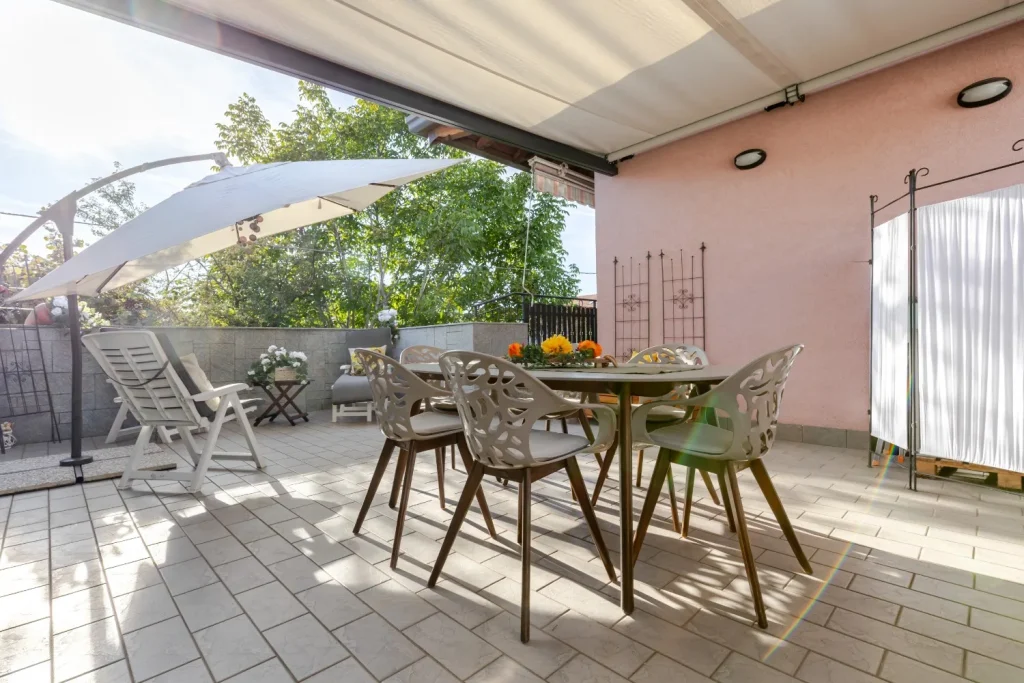 3L in classe A2 con giardino terrazzo e box doppio — foto 8