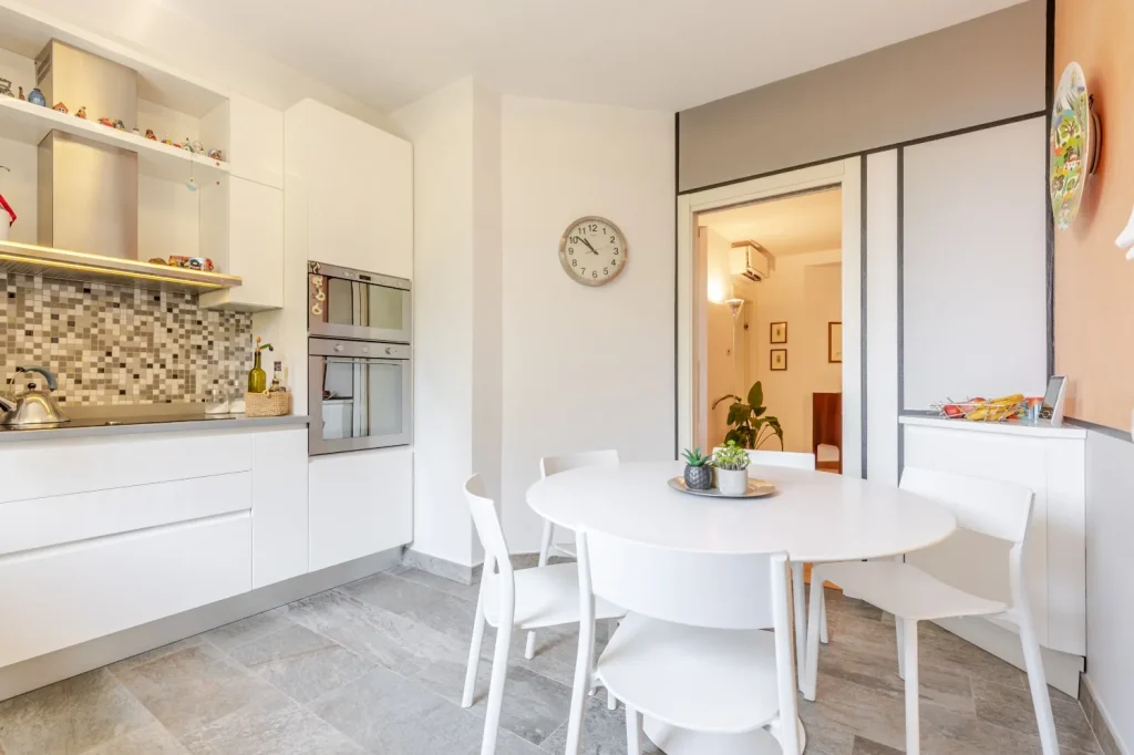 Attico duplex con terrazzo e doppi box a Tradate — foto 13