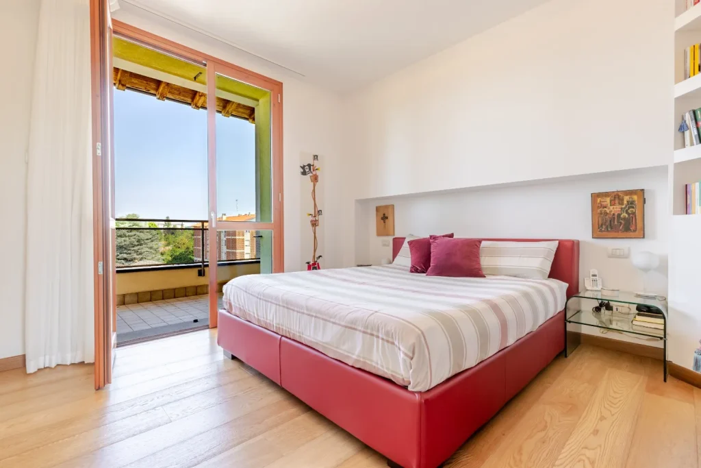 Attico duplex con terrazzo e doppi box a Tradate — foto 27