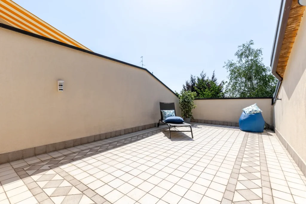 Attico duplex con terrazzo e doppi box a Tradate — foto 33