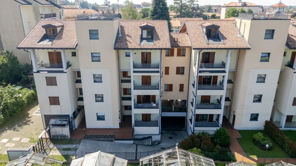 Attico duplex con terrazzo e doppi box a Tradate — foto 41