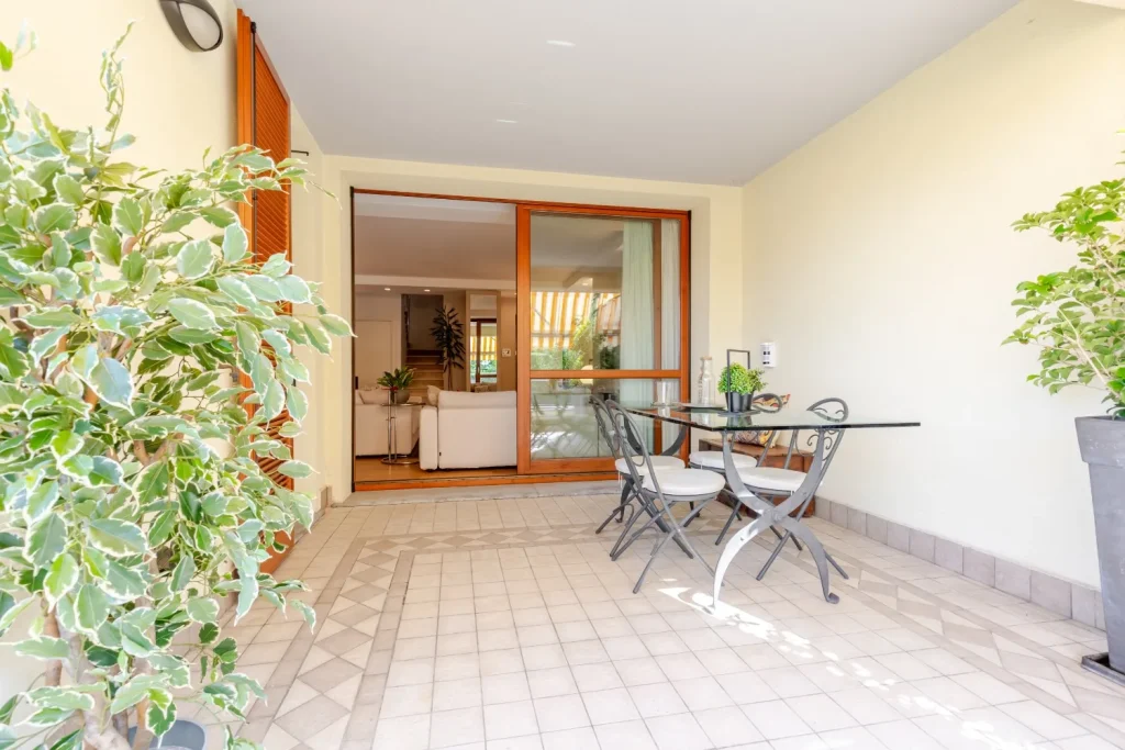 Attico duplex con terrazzo e doppi box a Tradate — foto 8