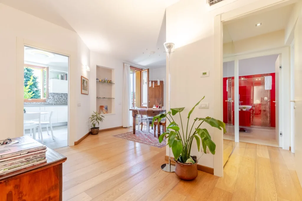 Attico duplex con terrazzo e doppi box a Tradate — foto 9
