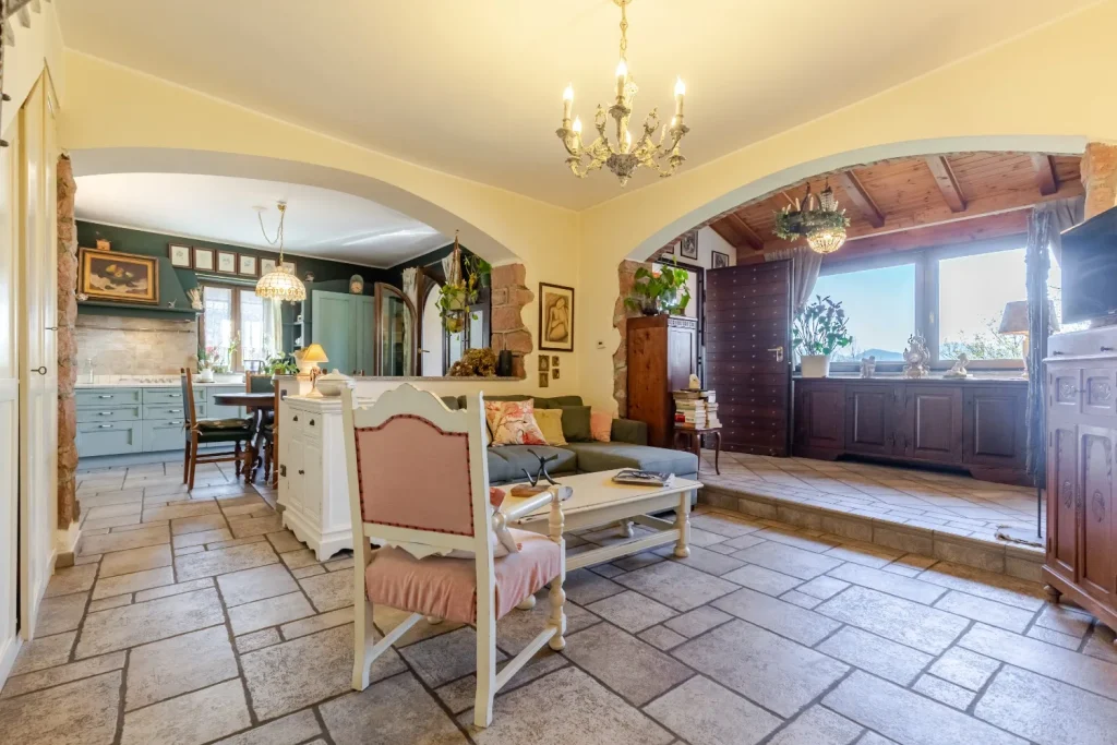 Elegante terra-tetto con giardino, veranda e laghetto — foto 24
