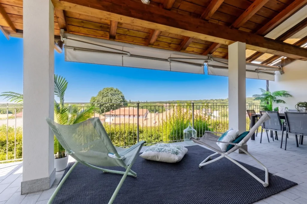Villa moderna vicino al confine in classe energetica B — foto 18