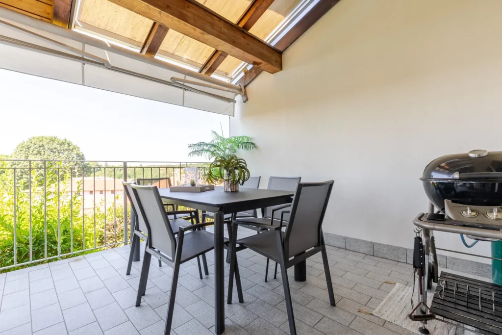 Villa moderna vicino al confine in classe energetica B — foto 22