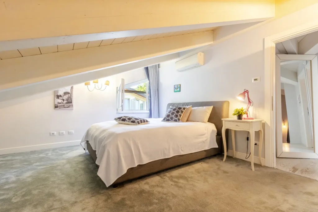 Villa moderna vicino al confine in classe energetica B — foto 48