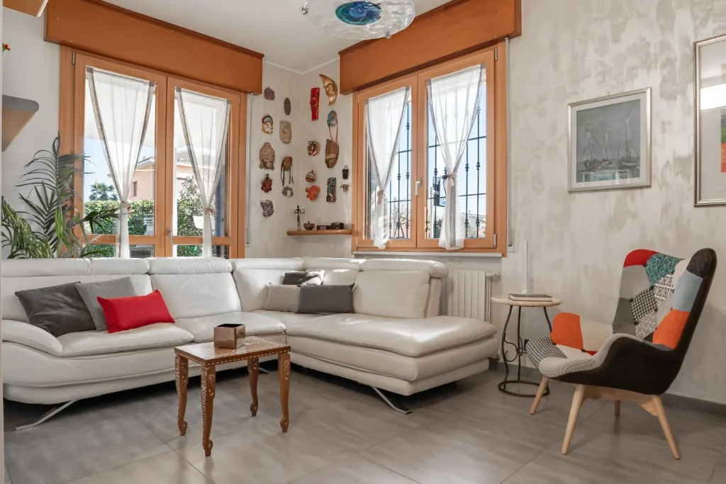 Villa Bifamiliare super accessoriata a Saronno — foto 5