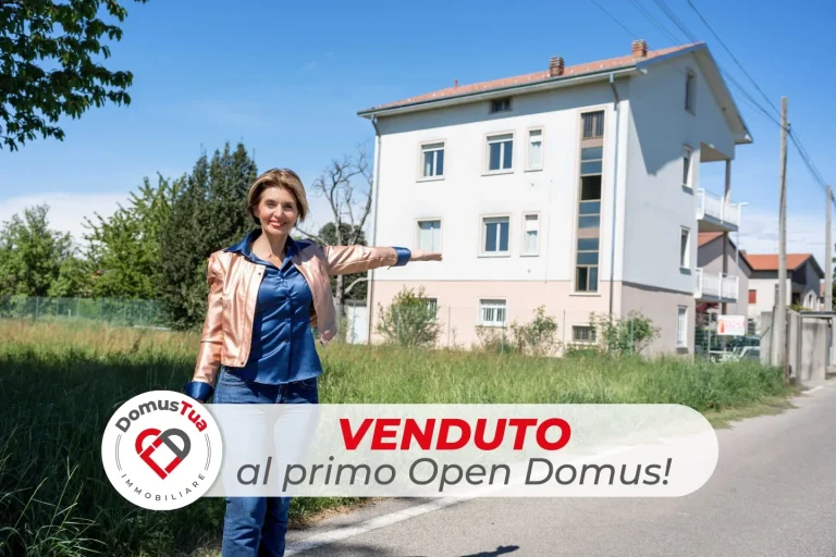 Villa plurifamiliare con box e giardino