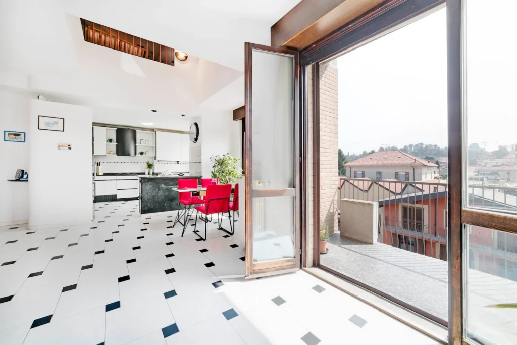 Villa di ampia metratura con potenziale plurifamiliare — foto 25