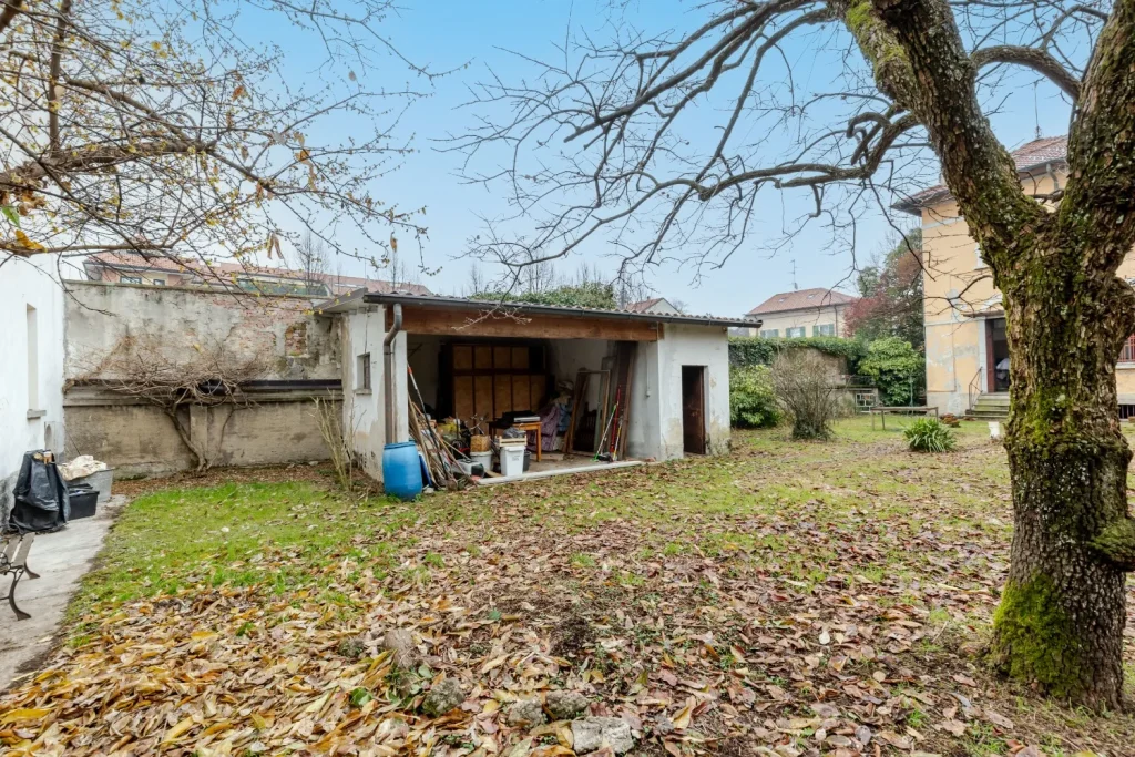 Due ville indipendenti in pieno centro — foto 33