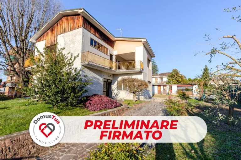 Bifamiliare da personalizzare con terrazzi e box