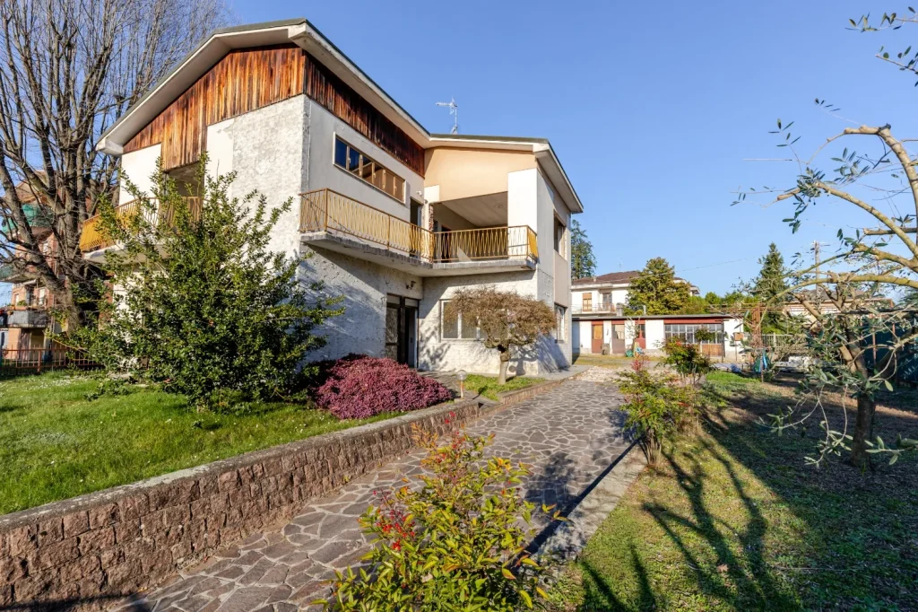 Bifamiliare da personalizzare con terrazzi e box — foto 2