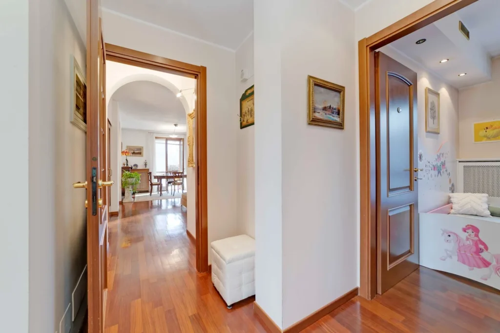 Charme, ampi spazi e tranquillità: villa indipendente — foto 17