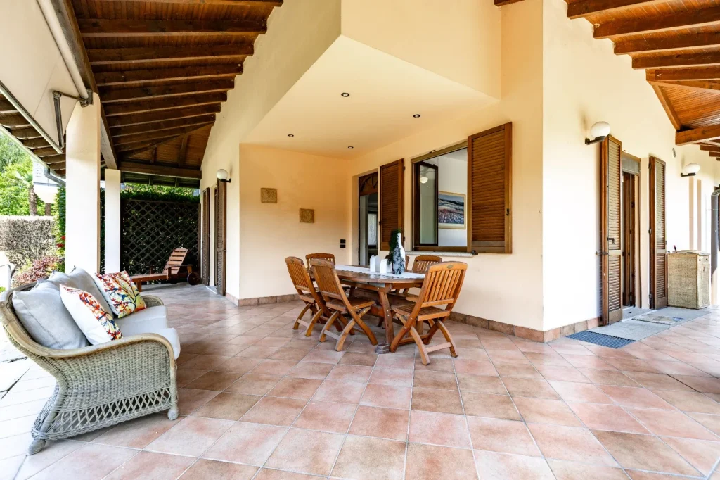 Charme, ampi spazi e tranquillità: villa indipendente — foto 4