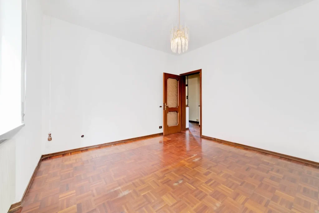 Villa indipendente– Spazi ampi e grandi potenzialità — foto 13