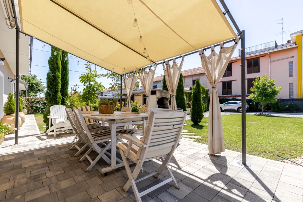 Villa ristrutturata con box 150mq e giardino di 500 mq — foto 47
