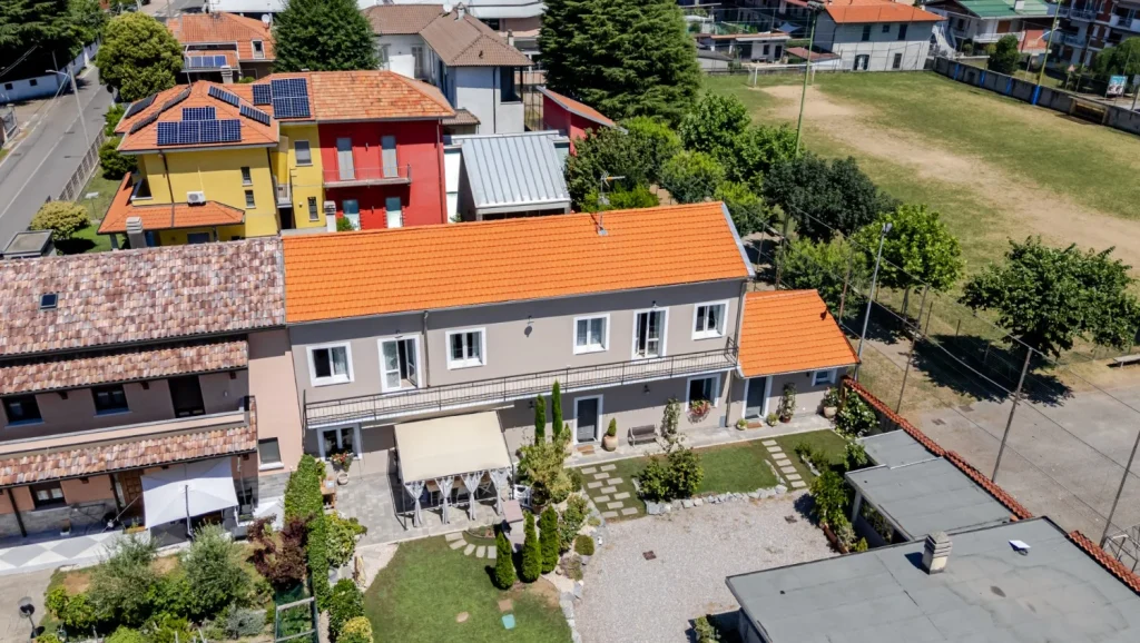 Villa ristrutturata con box 150mq e giardino di 500 mq — foto 50