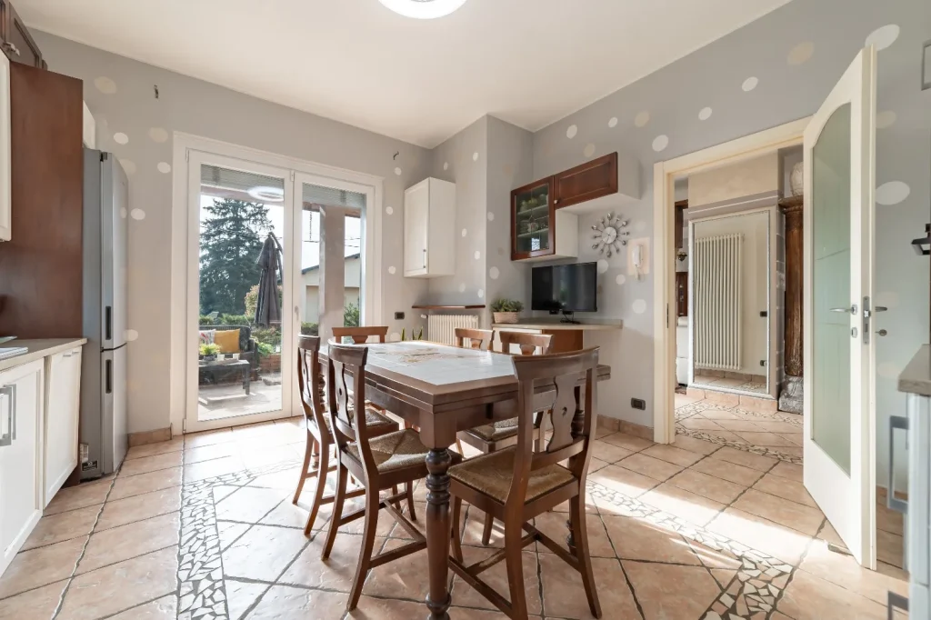 Eleganza e Comfort in una Villa Singola — foto 11