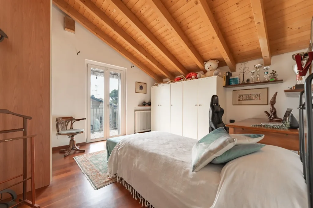 Eleganza e Comfort in una Villa Singola — foto 31