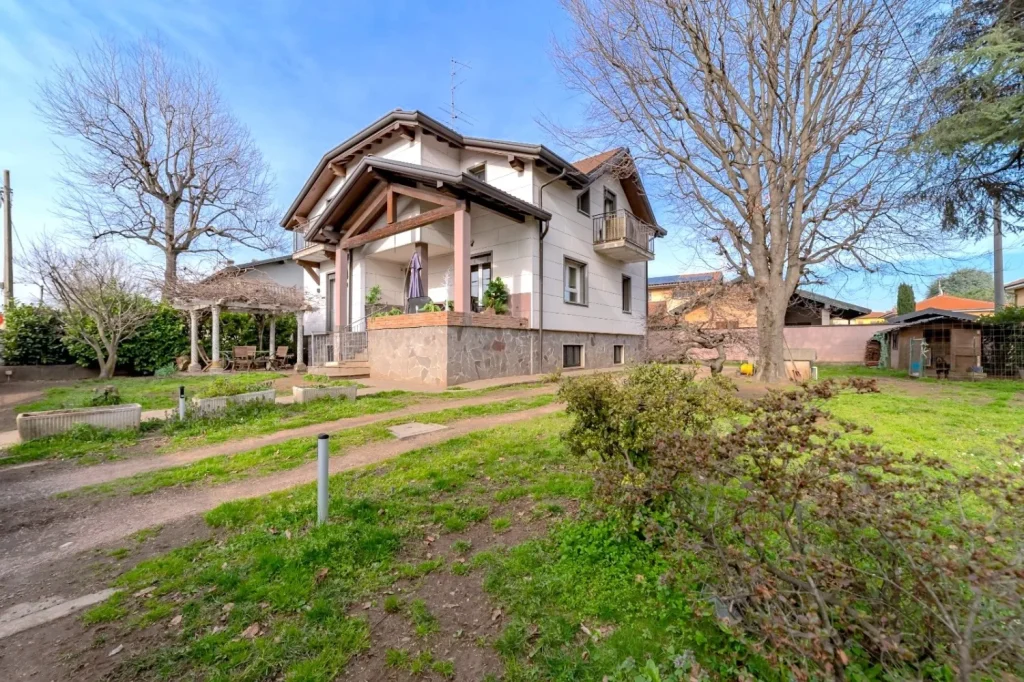 Eleganza e Comfort in una Villa Singola — foto 38