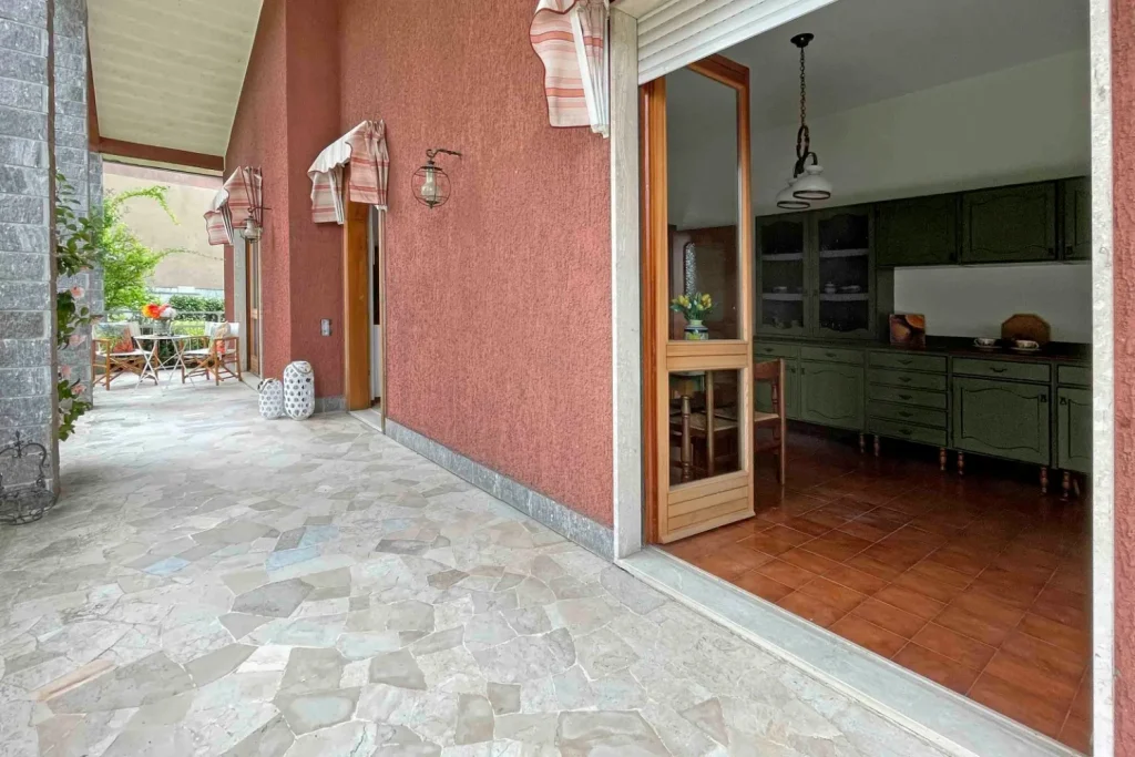 Villa singola su unico livello — foto 33