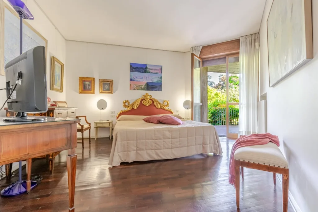 Villa d’autore con ampio giardino — foto 25