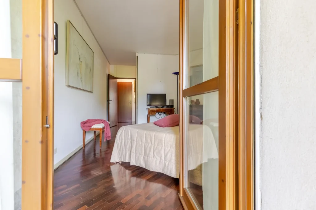Villa d’autore con ampio giardino — foto 29
