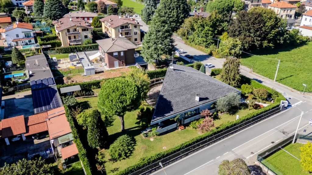Villa d’autore con ampio giardino — foto 42