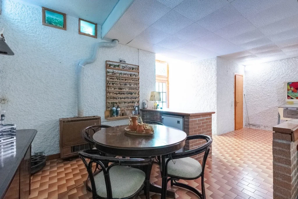 Villa con Piscina e Vista: Emozione Quotidiana — foto 35