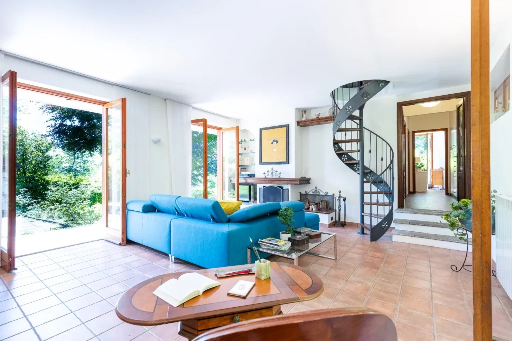 Villa con Piscina e Vista: Emozione Quotidiana — foto 6