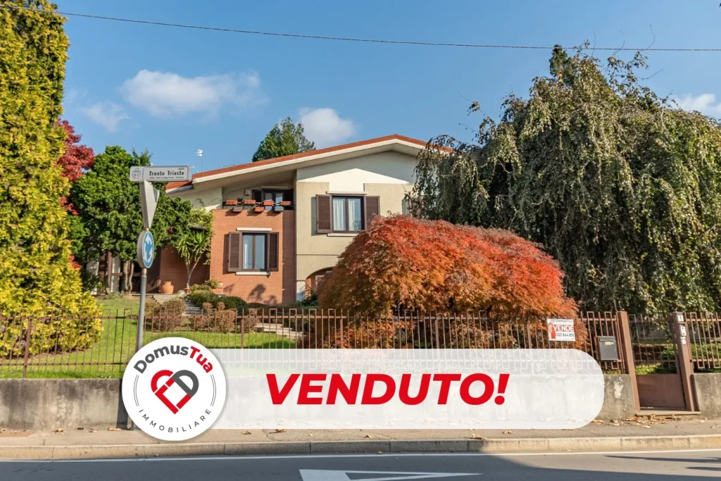 Elegante villa con due appartamenti in centro — foto 1