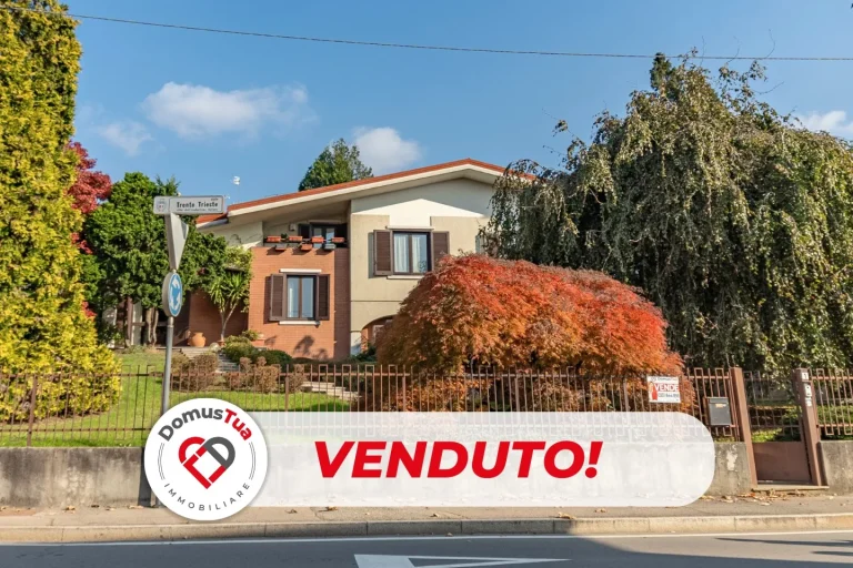 Elegante villa con due appartamenti in centro