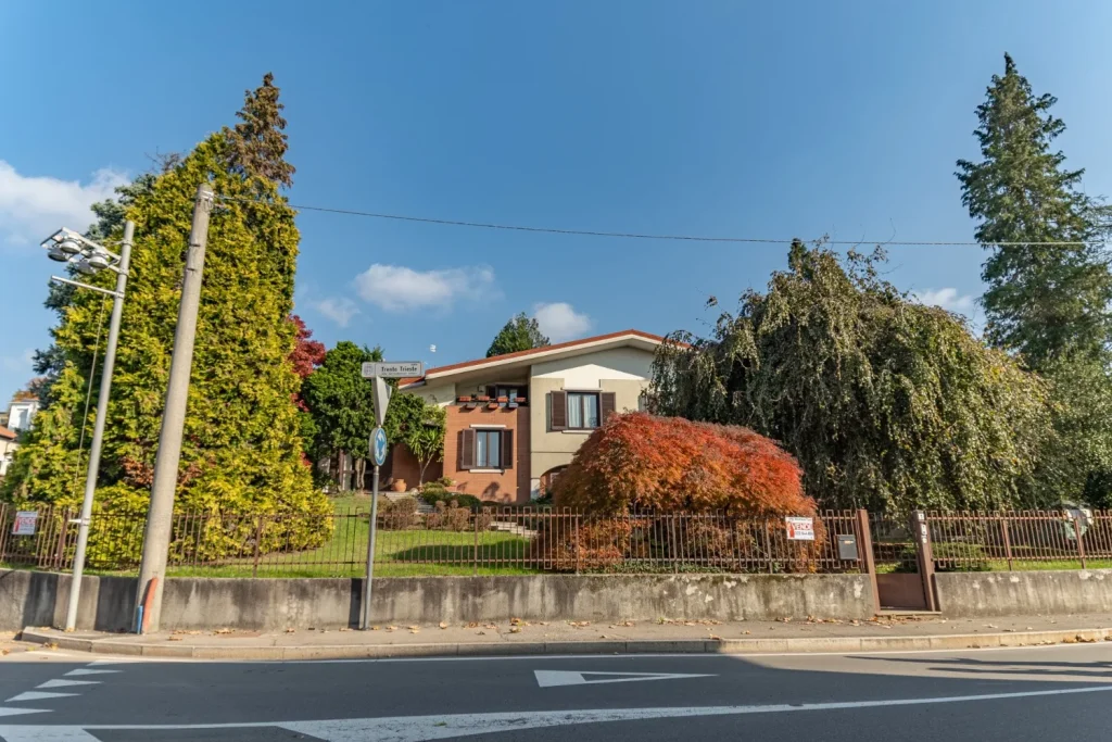 Elegante villa con due appartamenti in centro — foto 7