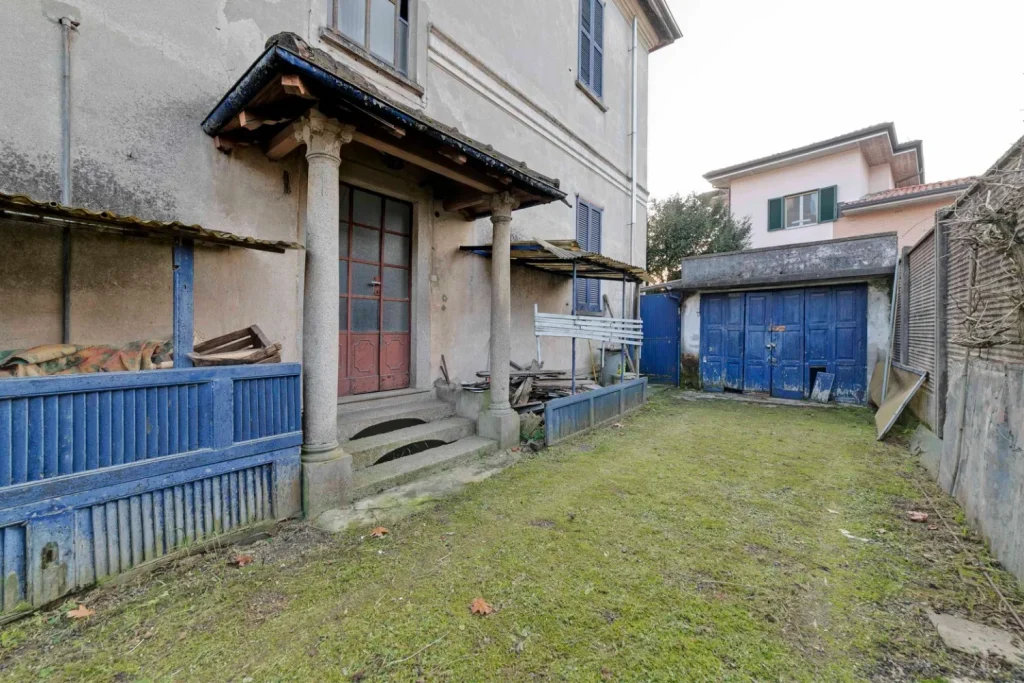 Ampia Villa da Ristrutturare: Un'Opportunità Unica. — foto 5
